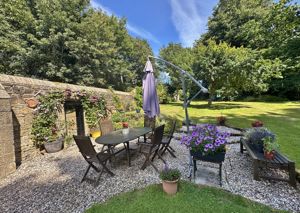 Photo 32- click for photo gallery